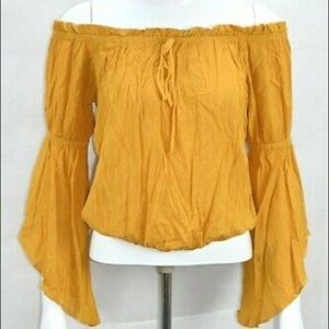 NWOT Off Shoulder Blouse/Top Mustard Yellow Charlotte Russe size XS oversized